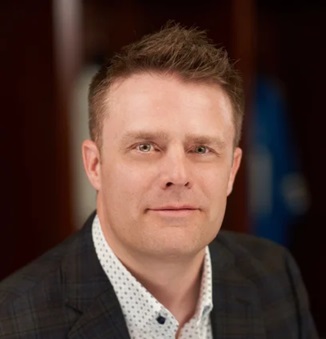 Mike Houston, LLYC