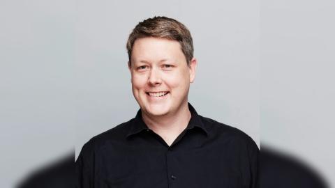Jason Lloyd headshot 